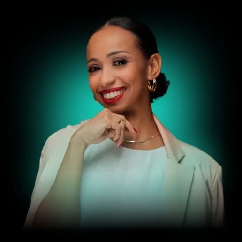 Dra. Nathalia Cavichiolli